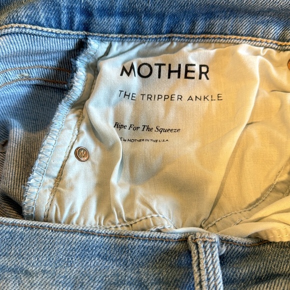 Mother “the tripper ankle’ - Picture 5 of 9